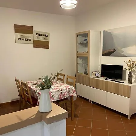 Intero E Terra Del Sole *